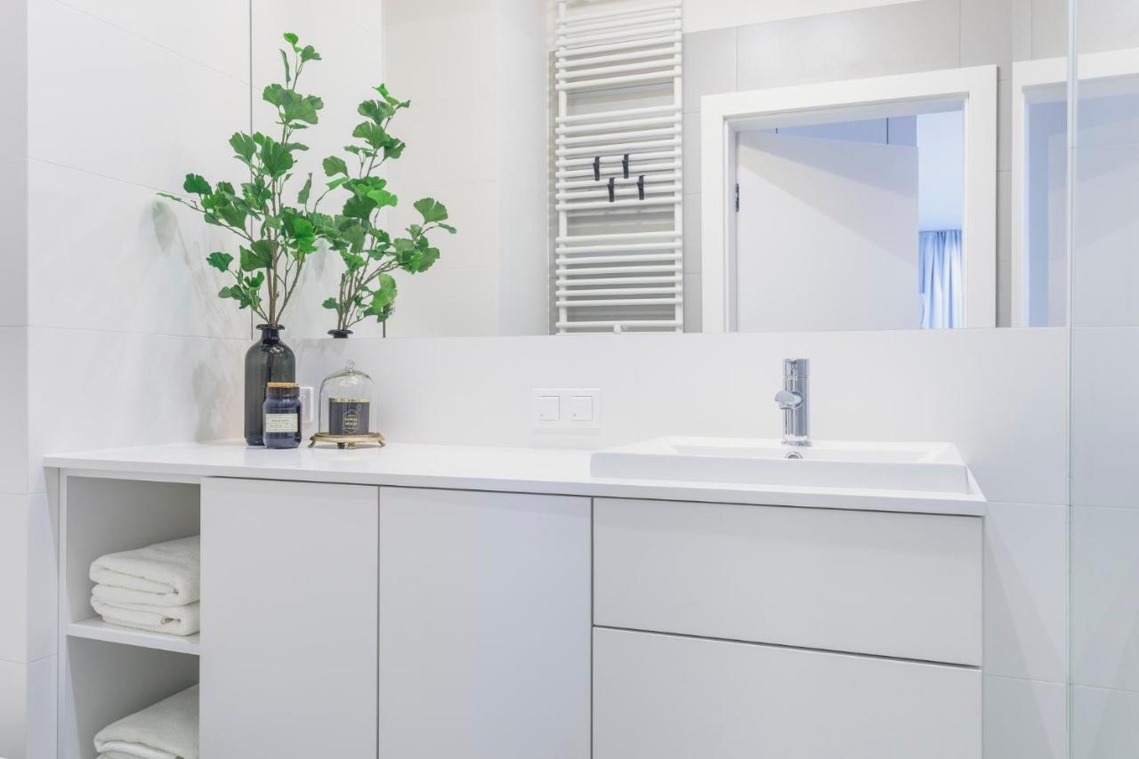 Novis Apartments Panorama View 바르샤바 외부 사진